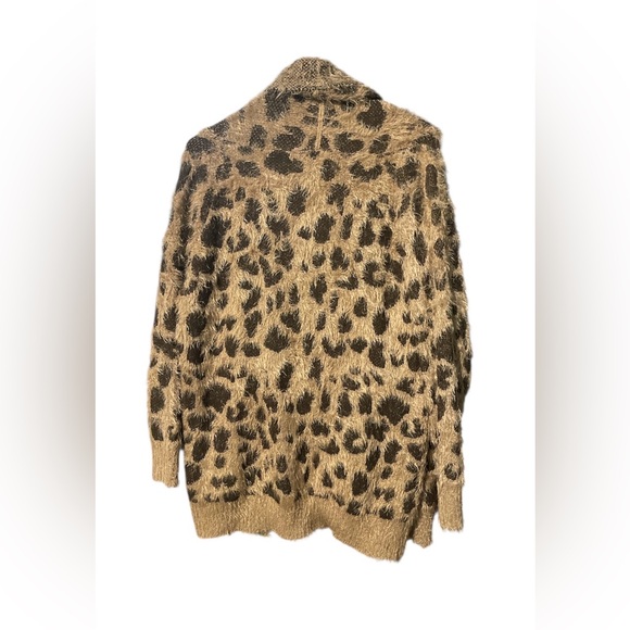Olivers Tan and Brown Leopard Print Cardigan - Picture 4 of 11